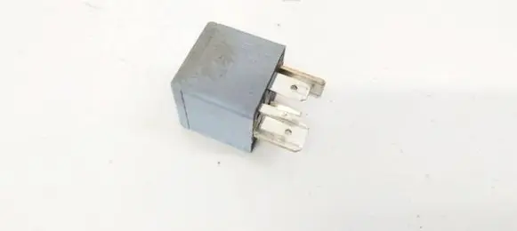 Volkswagen Golf V Other relay 1K0906381