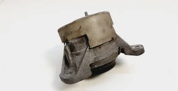Mercedes-Benz GLC X253 C253 Engine mount bracket A2052407900