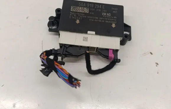 Volkswagen Golf VII Parking PDC control unit/module 5QA919294E