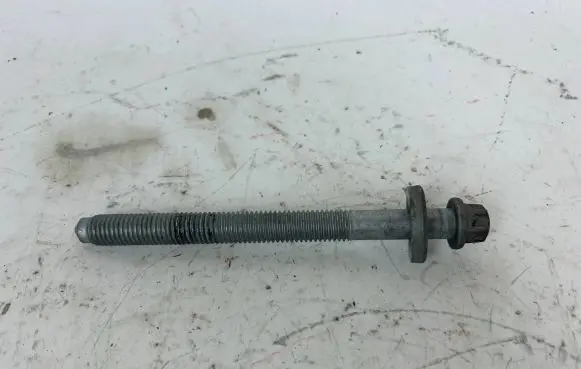 Nuts/bolts