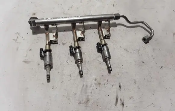Ford Fiesta Fuel main line pipe DM5G9H487AC