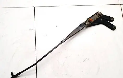 Ford Focus C-MAX Front wiper blade arm 3m5117526ca