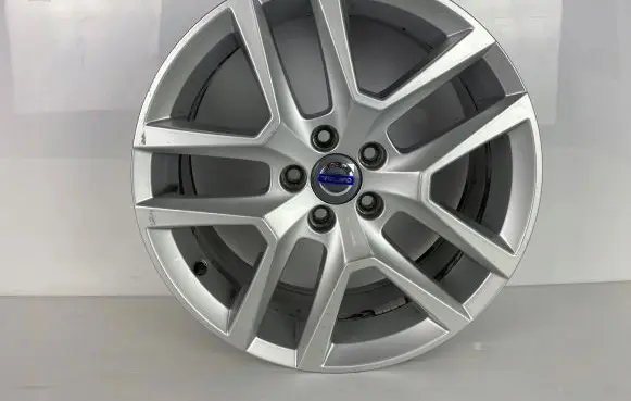 Volvo S40 R18 alloy rim 31445568
