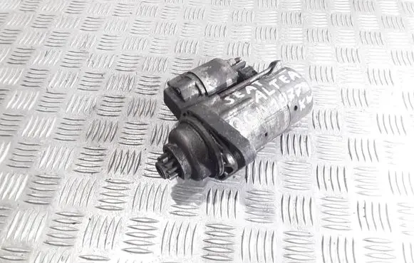 Seat Altea Starter motor 02Z911023H