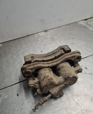 Mercedes-Benz Sprinter W901 W902 W903 W904 Front brake caliper