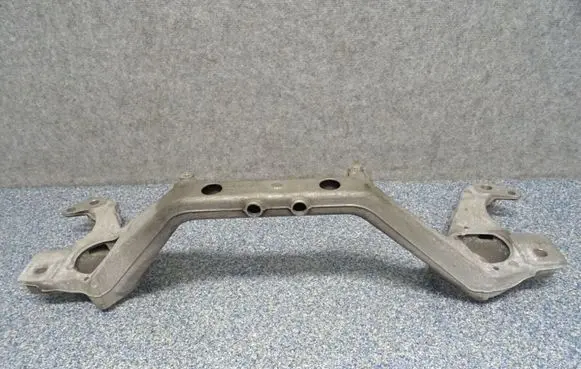 Audi Q7 4L Front subframe 7L8199207