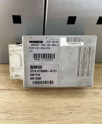 BMW X5 E70 Air suspension control unit module (rear) 6778966 37146778966 4461500500
