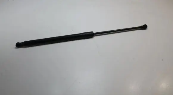 Audi A3 S3 8V Tailgate/trunk strut/damper 8P3827552B