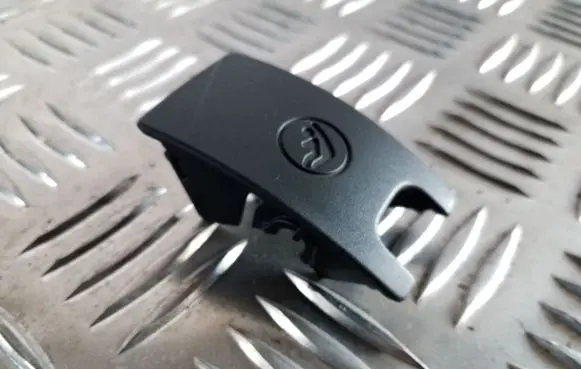 Audi A6 C7 ISOFIX cover 4G8887187
