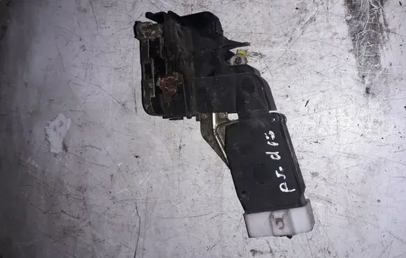 Mitsubishi Space Star Front door lock