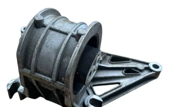 Porsche Cayman 987 Engine mount bracket 98737512302