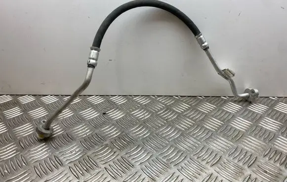Audi A6 S6 C8 4K Air conditioning (A/C) pipe/hose 32226282