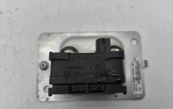 Volvo V70 ESP acceleration yaw rate sensor 6G9N14B296CB 30667399 170103463