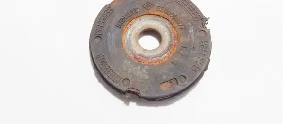 Renault Vel Satis Coil spring mount 8200002877