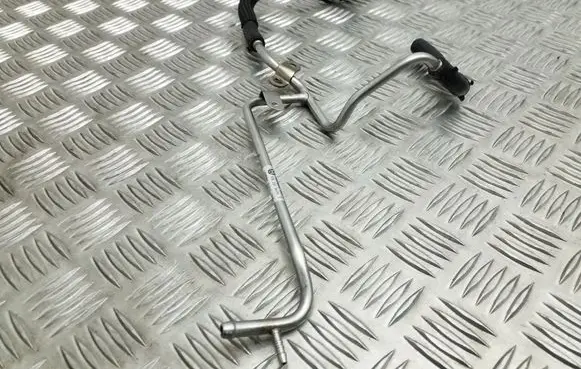 Seat Leon (1P) Fuel return line/hose 03L201360R