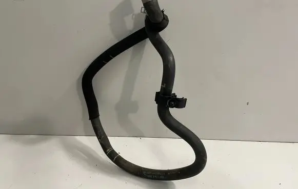 BMW 5 G30 G31 Engine coolant pipe/hose 9299620