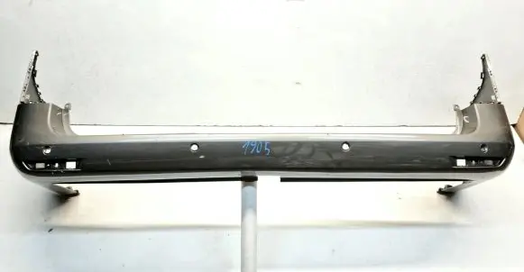Mercedes-Benz V Class W447 Front bumper skid plate/under tray A4478850038