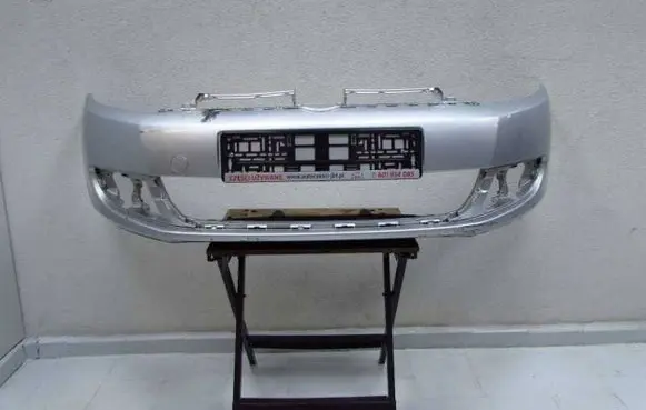 Volkswagen Golf VI Front bumper 5K0807221 56646