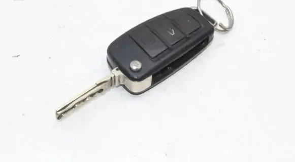 Audi Q7 4L Ignition key/card 03314010105