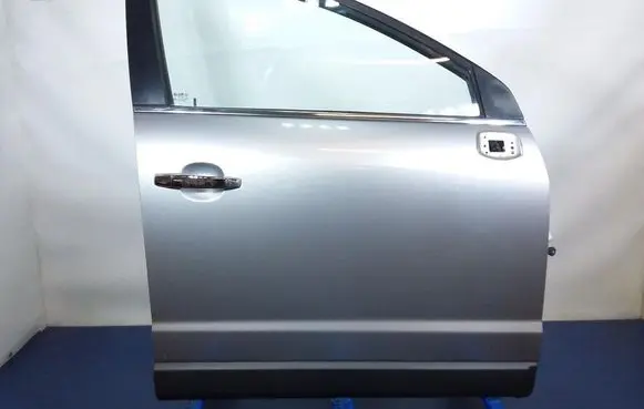 Opel Antara Front door 