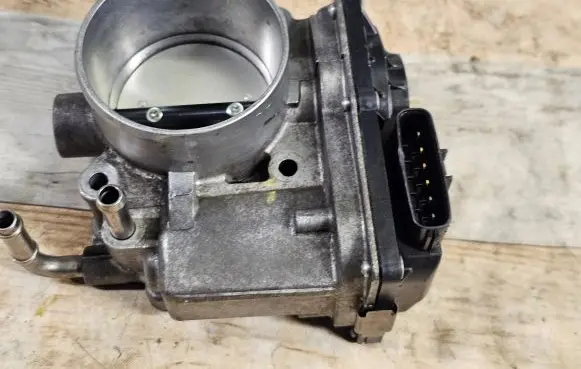 Nissan Altima Throttle valve 3TA6001A 4E0800458