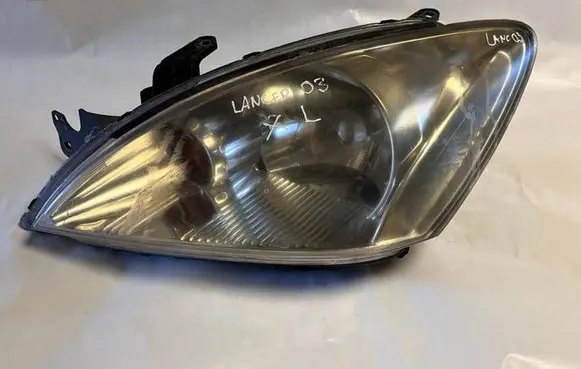 Mitsubishi Lancer Headlight/headlamp