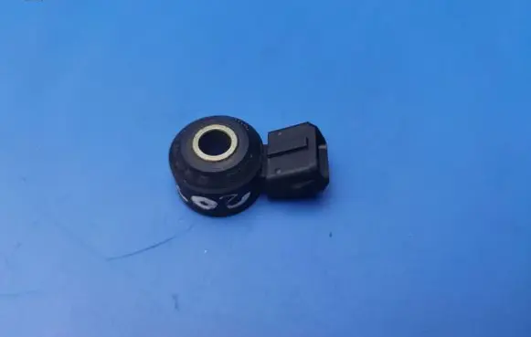 Detonation knock sensor
