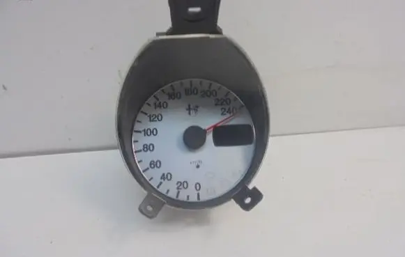 Alfa Romeo 156 Speedometer (instrument cluster) 156034474