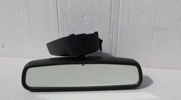 Volvo V70 Rear view mirror (interior) 30799110 30799109