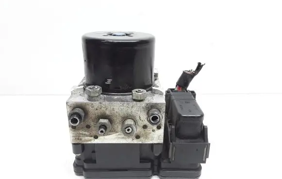 Volvo S60 ABS Pump 31329137 P31329137