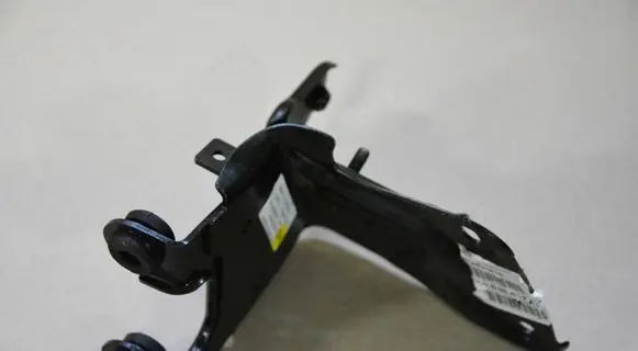 Volkswagen Scirocco ABS pump bracket 1K1614235G