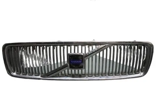 Volvo V70 Front bumper upper radiator grill 9190385
