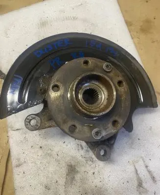 Dacia Duster II Front wheel hub 