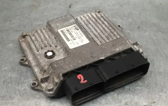 Fiat Punto (199) Engine control unit/module ECU MJD6JF.P1 55186609 7160000201