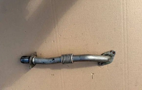 Volkswagen Transporter - Caravelle T5 EGR valve line/pipe/hose 04L131521BC