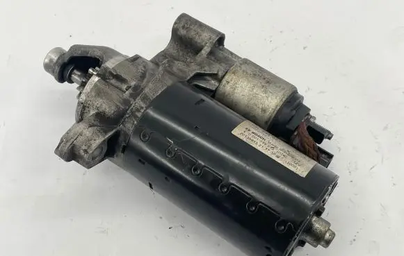 Audi A4 S4 B8 8K Starter motor 03L911021G 0001139075