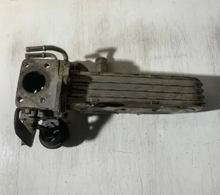 Volkswagen Caddy EGR valve cooler 038131513AD 906919690 9420124