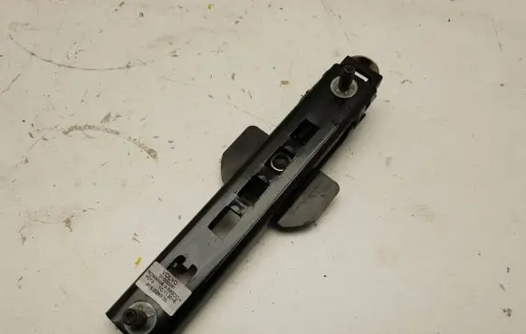 Volvo XC90 Seat belt adjustment motor 31332261 10112018 615028300