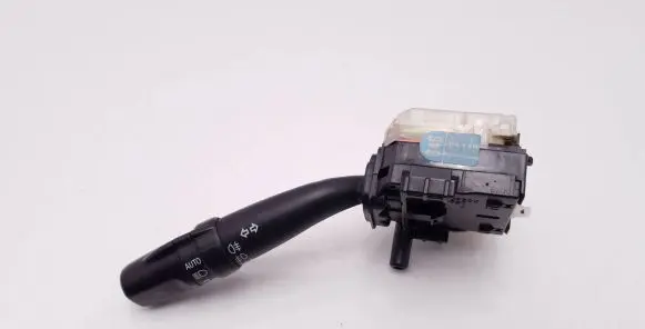 Toyota Avensis T250 Indicator stalk 173650