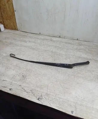 Audi A6 S6 C5 4B Front wiper blade arm 4B1955408A