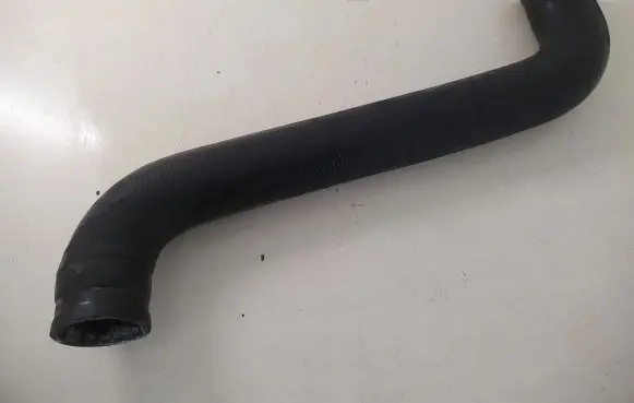 Mercedes-Benz Sprinter W906 Engine coolant pipe/hose A9065010182