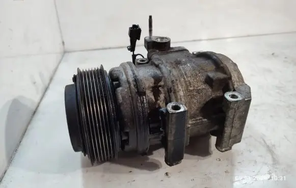 KIA Sorento Air conditioning (A/C) compressor (pump)