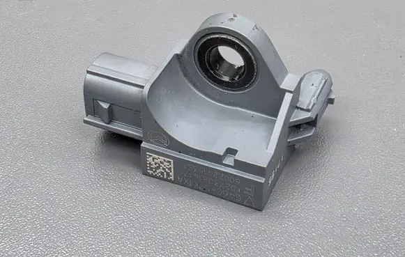 Mazda 3 III Airbag deployment crash/impact sensor K0273081417 G46C57K1XA