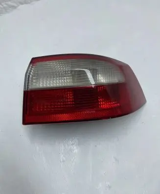 Renault Laguna II Rear/tail lights 8200002474