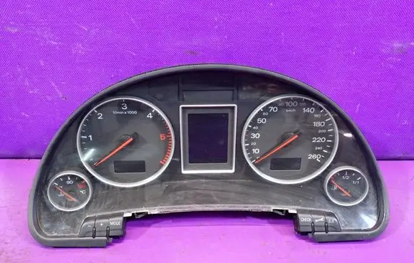 Audi A4 S4 B6 8E 8H Speedometer (instrument cluster) 