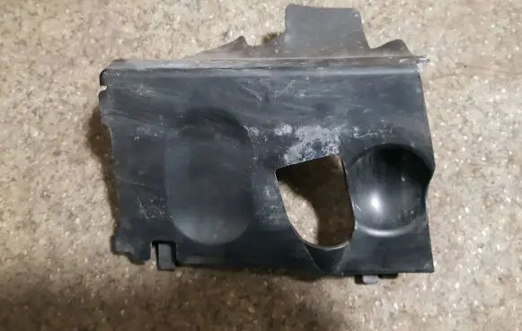 BMW 7 E65 E66 Other engine bay part 7139396 22793115