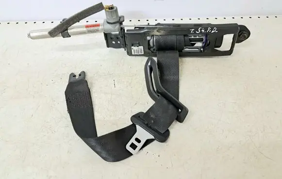 Volvo V50 Front seatbelt