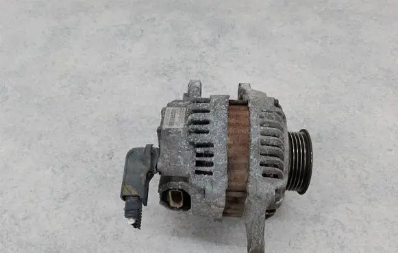 Mitsubishi Colt Generator/alternator 1800A248