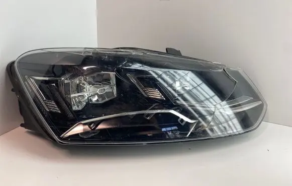 Volkswagen Cross Polo Headlight/headlamp 6C1941036