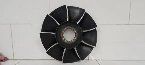 Iveco Daily 4th gen Fan impeller 504154349